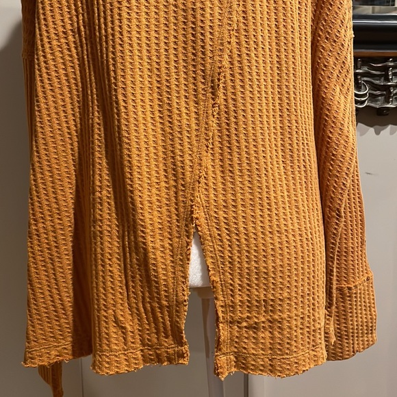 Free People Canyon Moon Waffle Mustard Oversized Surplice Back Top S/M/L/XL NWT - Picture 12 of 16